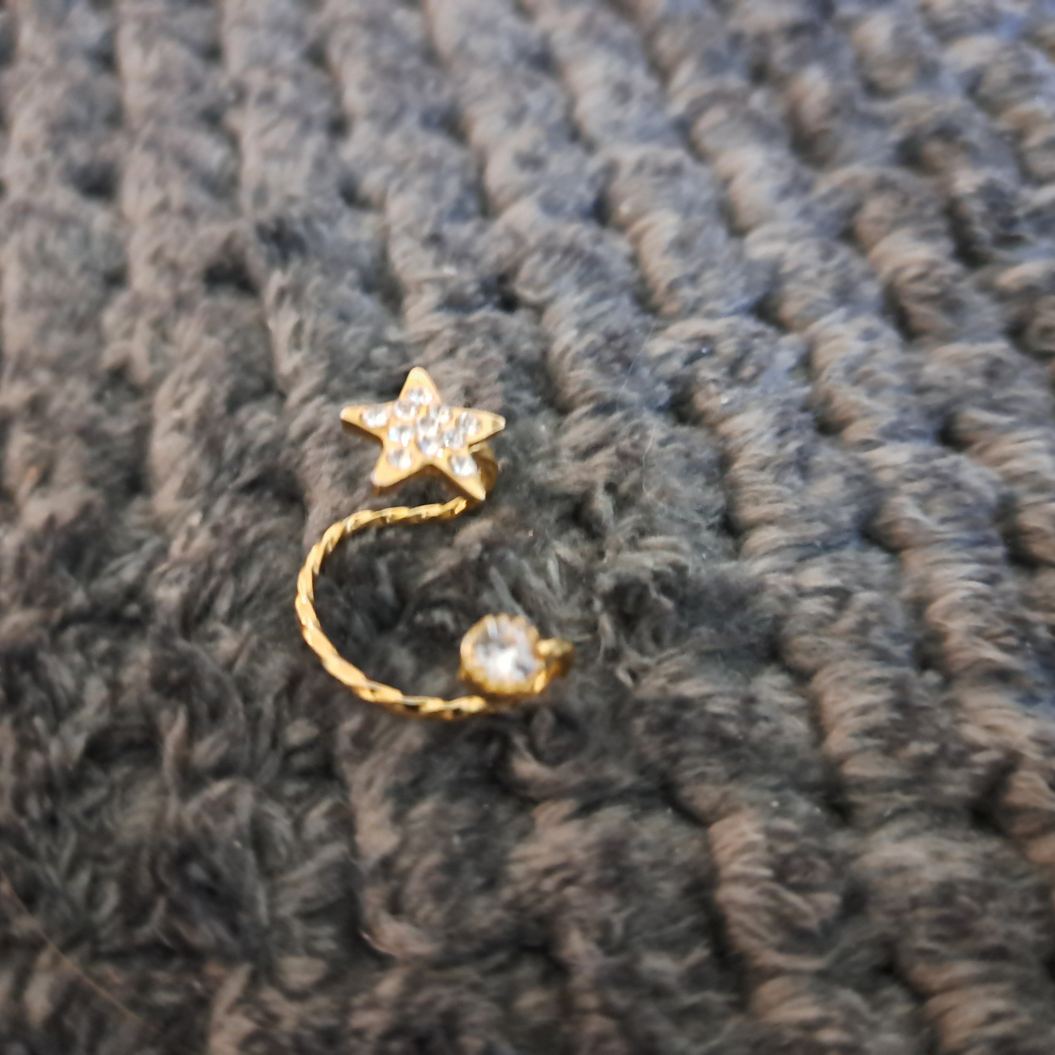 Gold Star And Crystal Earring